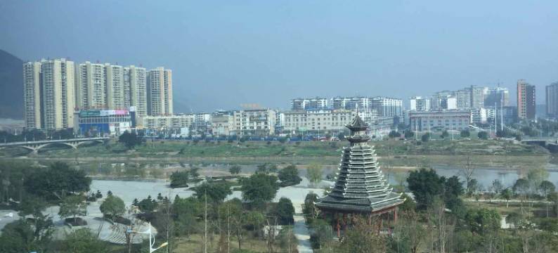 榕江卿卿酒店(村超足球场店)图片