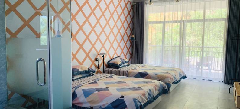 多米山宿(金佛山北坡店)图片