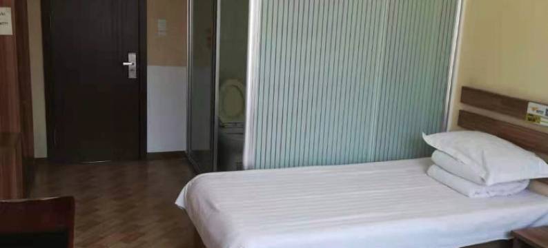 岫岩如意快捷客房图片