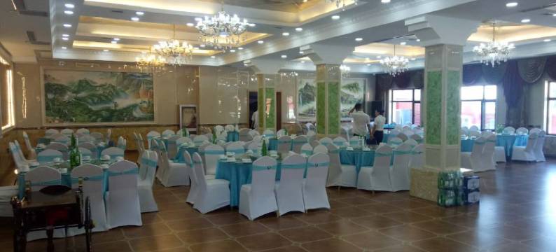 扎鲁特旗幸福里酒店图片