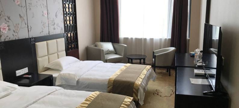 句容名爵酒店图片