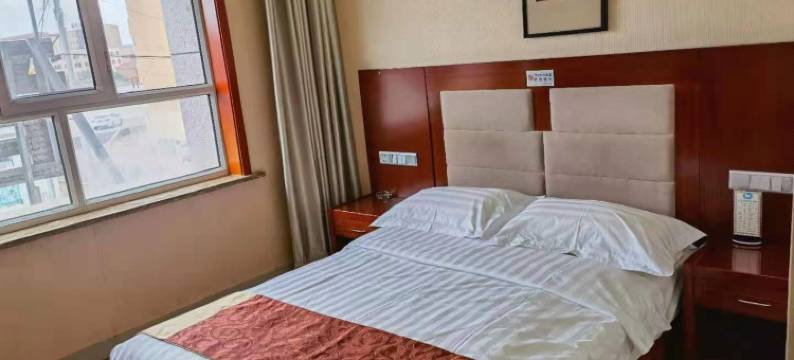 察右中旗白音宾馆图片