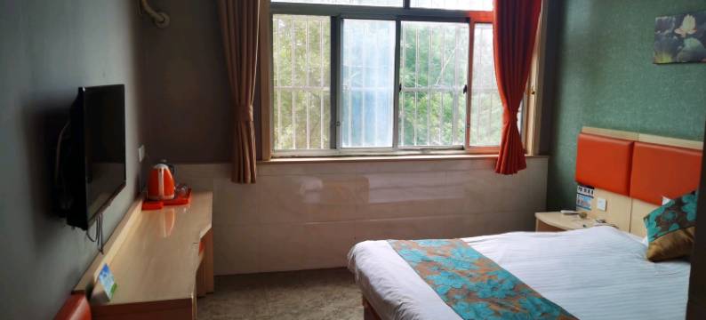 新泰溢香斋宾馆图片