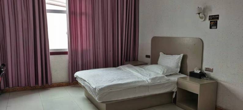 安龙吉旺宾馆图片