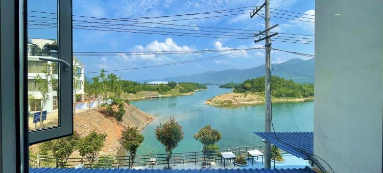 仙岛湖聚贤居客栈(天空之城景区店)图片
