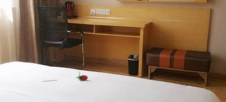 优品夏季酒店(德安万象广场店)图片