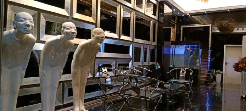 索菲亚假日酒店(建水古城西门店)图片