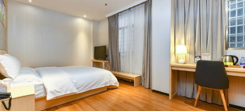 惠州泊月湾酒店(大亚湾汽车站店)图片