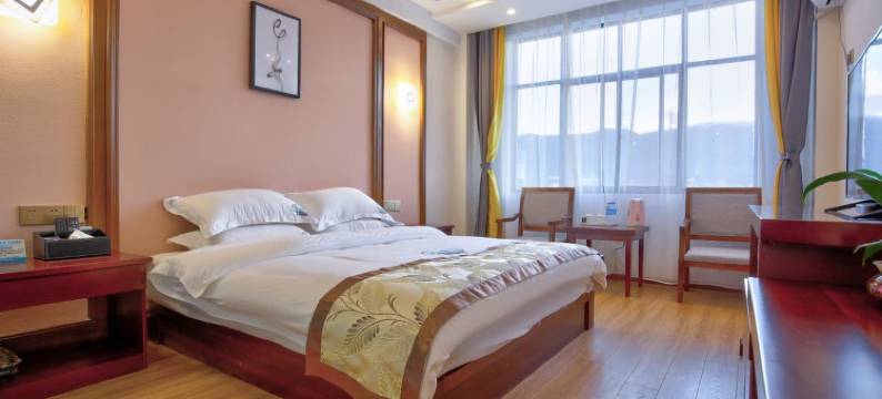 洱源水城之恋温泉主题酒店图片