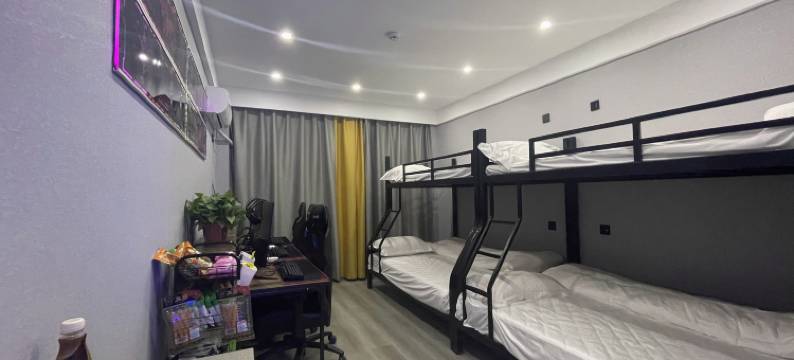 项城蚂蚁电竞酒店图片