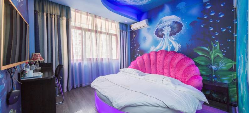 长沙艾巢主题酒店(岳麓山大学城店)图片