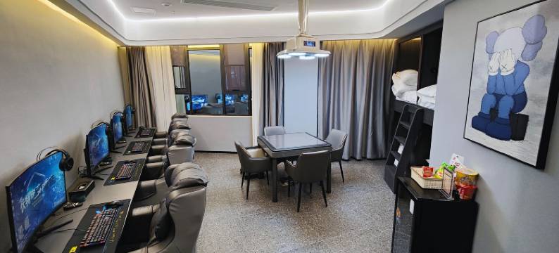 伏特电竞酒店(新化大汉龙城店)图片