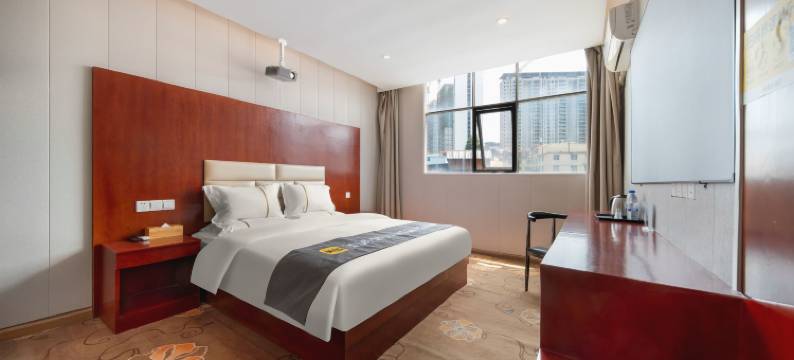 维尔斯酒店(贵阳北站新寨地铁口店)图片