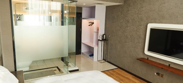 阿尔馨酒店(芒市机场店)图片