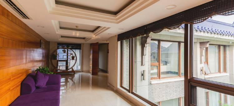 岳阳阿波罗御庭酒店图片