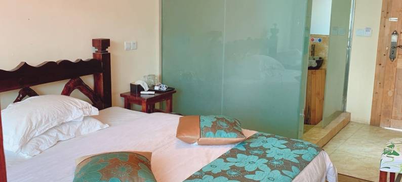 泸沽湖阳光水岸精品客栈图片