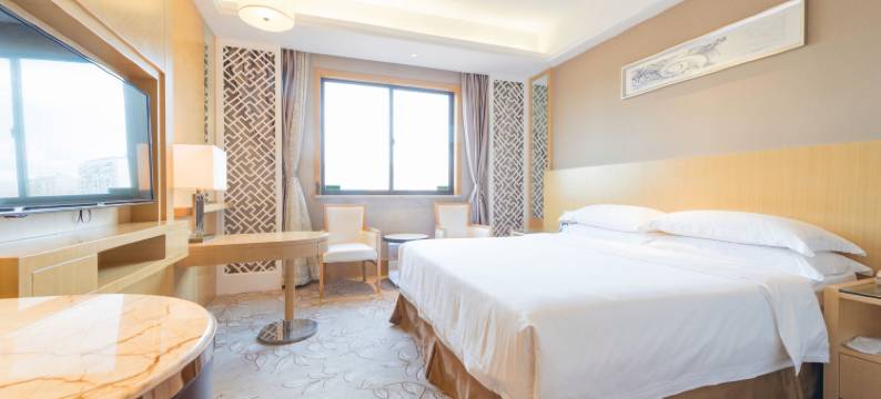 维也纳酒店(上海外高桥自贸区店)图片