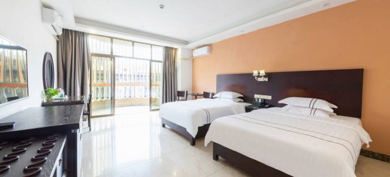 格莱登酒店(千秋城市广场店)图片