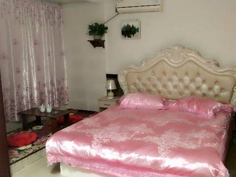 调兵山星期八快捷宾馆