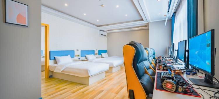 网鱼电竞酒店(武汉江汉路地铁站步行街店)图片