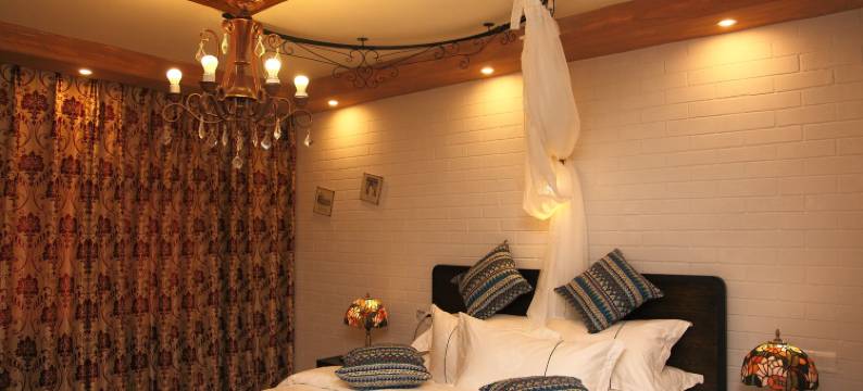 梧桐树下客栈(武陵源景区溪布街店)图片