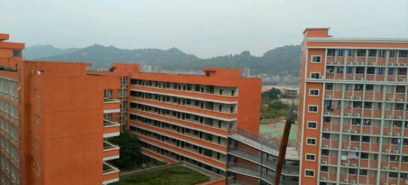 普宁锦峰公寓图片