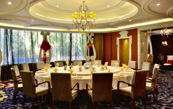 Shihezi Hotel Hotel Overview