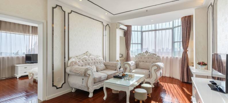 华厦大酒店(东山岛马銮湾风景区店)图片