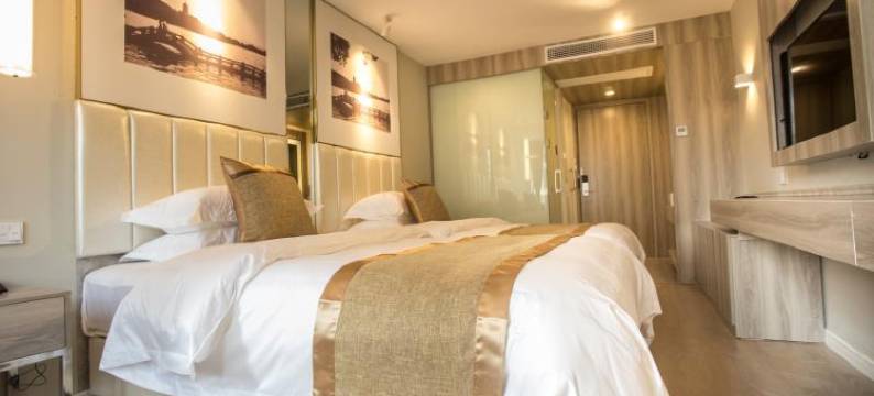 杭州彩嘉精品酒店(五常地铁站店)图片