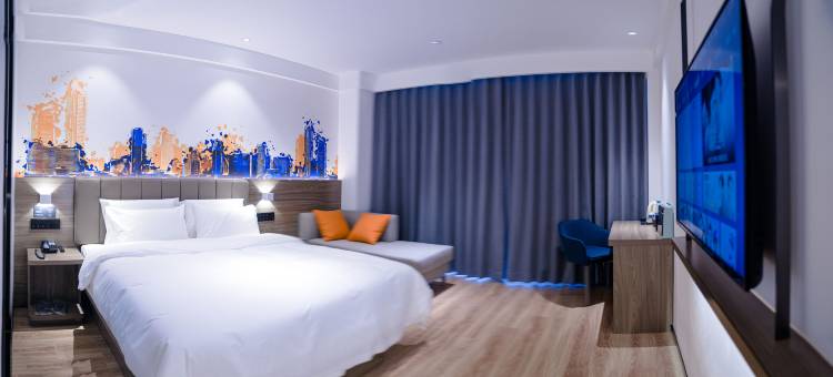 7天酒店(新民辽河大街站前广场店)图片