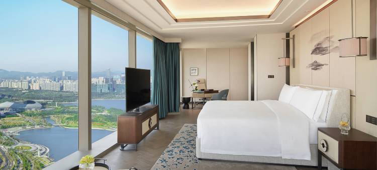 深圳鹏瑞莱佛士酒店图片