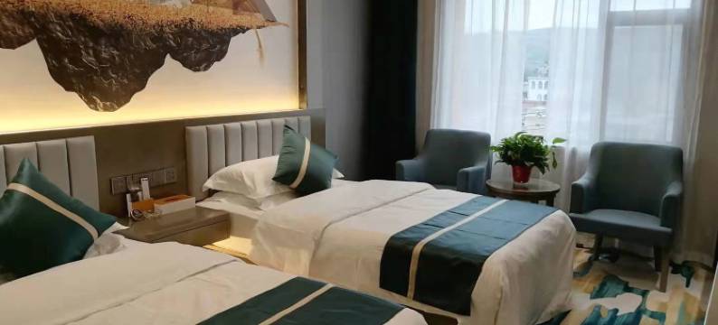 积石山永安假日酒店图片