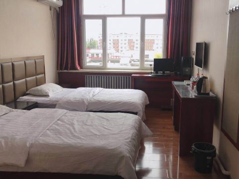 离680米立即预订翁牛特旗紫都商务宾馆4.7分(8条点评)58起距离749米立即预订