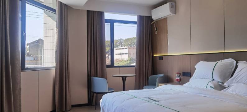 麗斯顿酒店(武汉蔡甸区汉阳二中店)图片