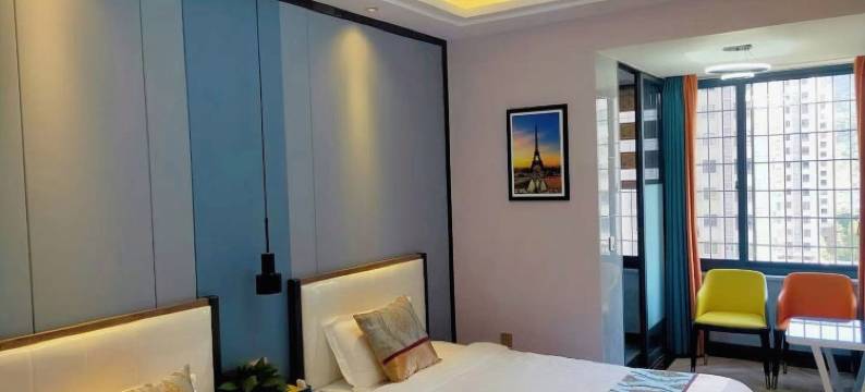 漳州站枫叶红公寓图片