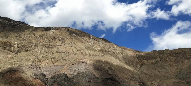 八宿悦莱酒店图片