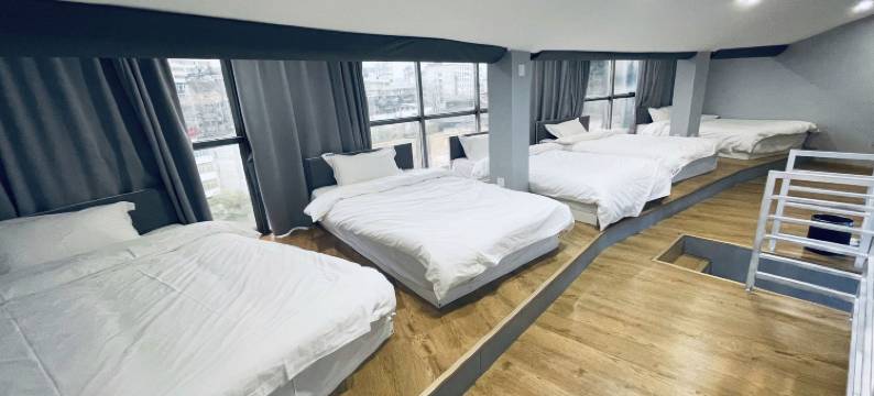 蚂蚁电竞酒店(人民广场店)图片