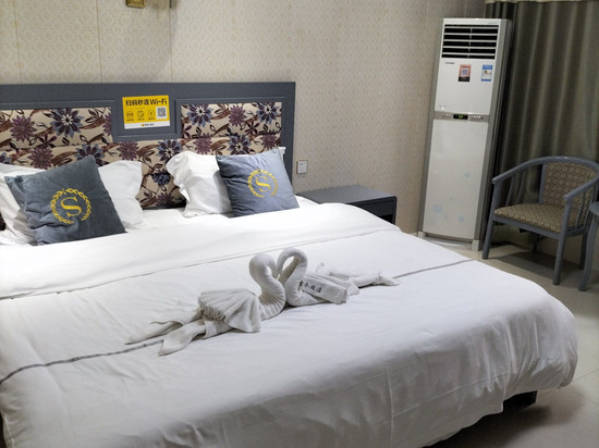 大名龙景商务酒店