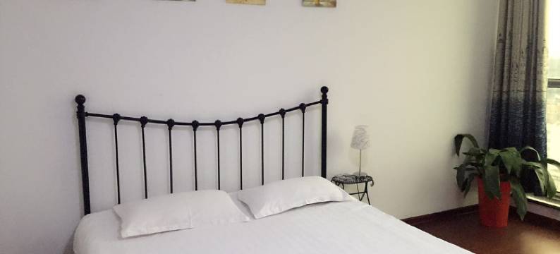 优季轻居酒店(火车站民泰大厦店)图片