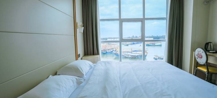 新海景大酒店(防城港企沙海鲜市场店)图片