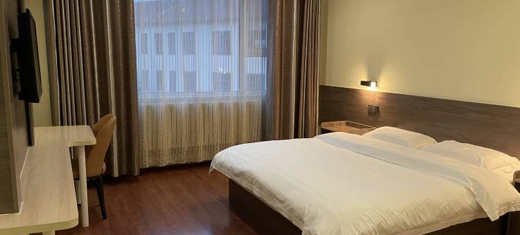 格盟酒店(青岛平度新河镇店)图片