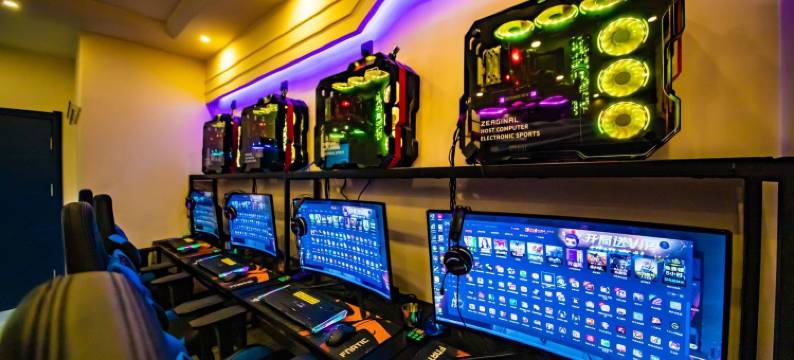 佳木斯巅峰电竞酒店图片