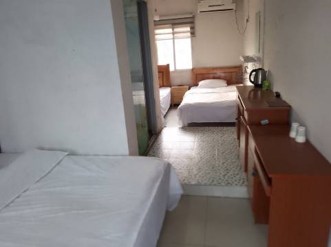 六安鸿胜浴场宾馆