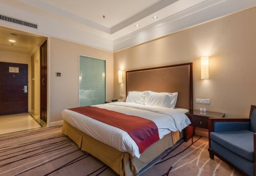 Lushan Resort Hotel Overview