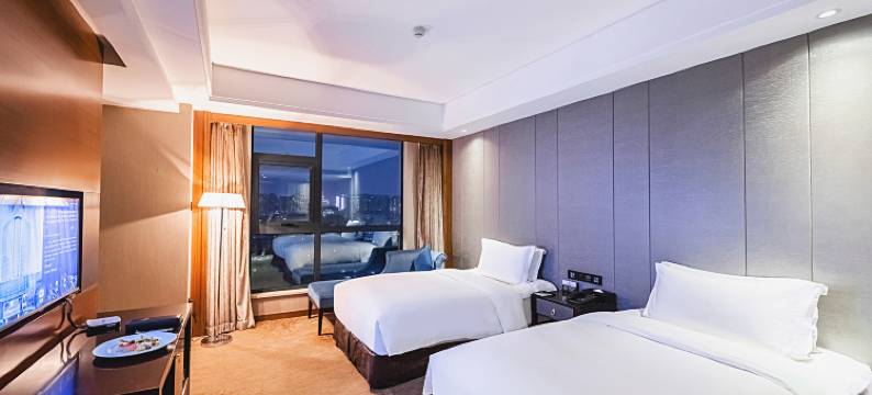 河南盛世民航国际酒店(金水路燕庄地铁站店)图片
