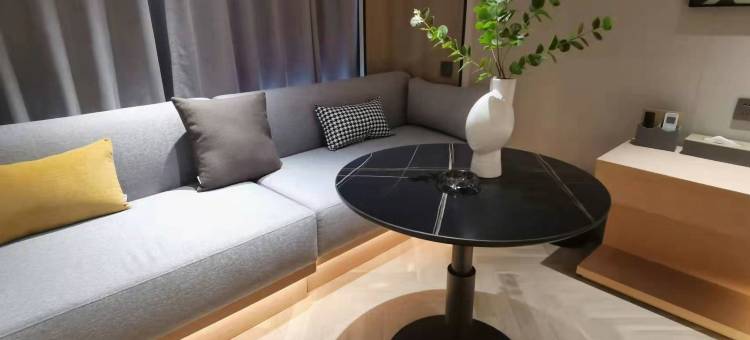 怡心城居酒店公寓(曼哈顿民航路地铁站店)图片