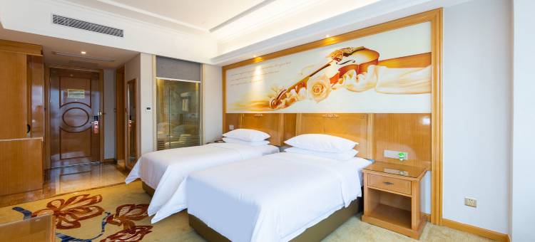 维也纳酒店(广州黄埔保税区夏园地铁站店)图片