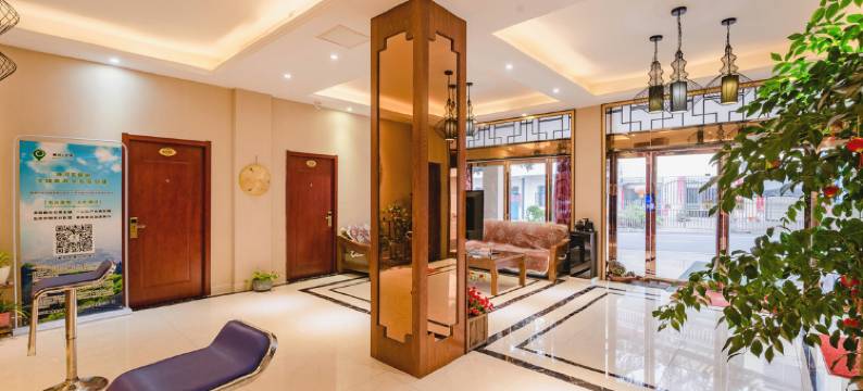 信阳南湾假日宾馆图片