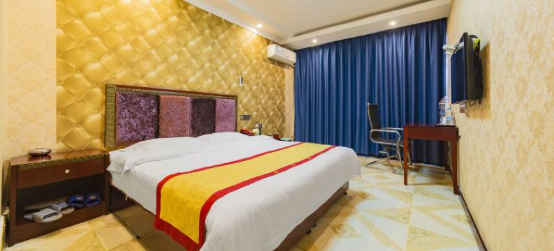 客临顿酒店(射洪欣吉店)图片