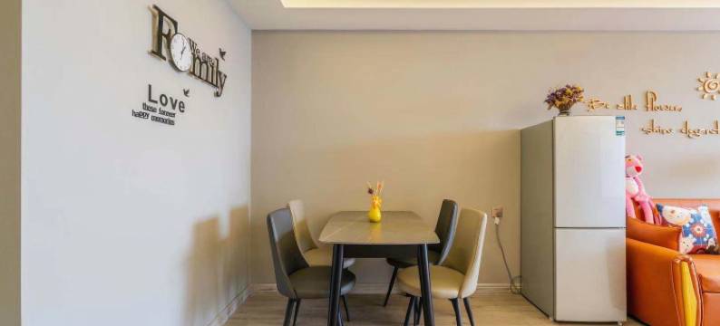 丹东雅馨影院主题公寓图片